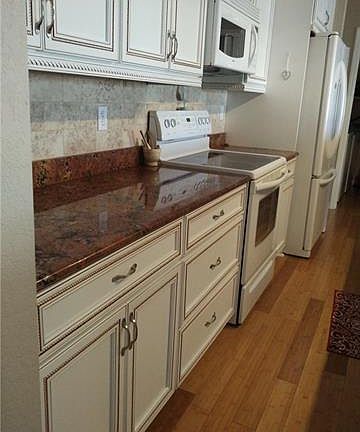 5th image of 3907 Plumosa Dr