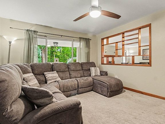 5th image of 2880 Pebble Creek Rd