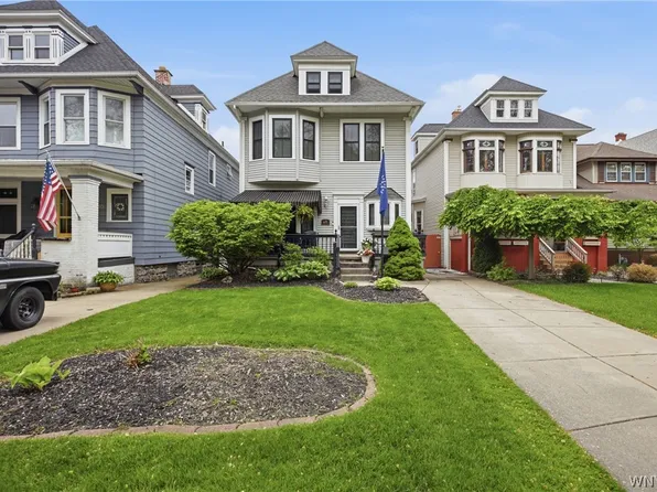 684 McKinley Pkwy, Buffalo, NY 14220