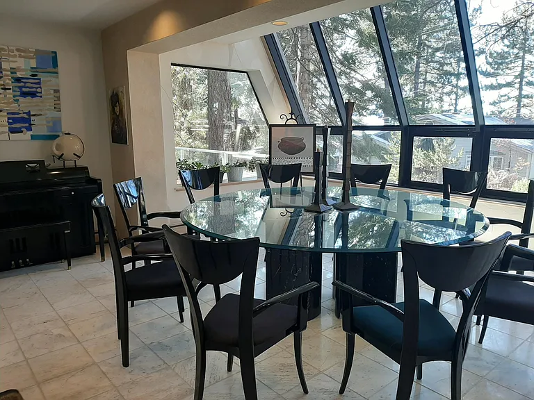 1055 Skyland Dr — Photo 16
