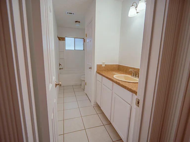 17626 Golf Club Dr — Photo 12