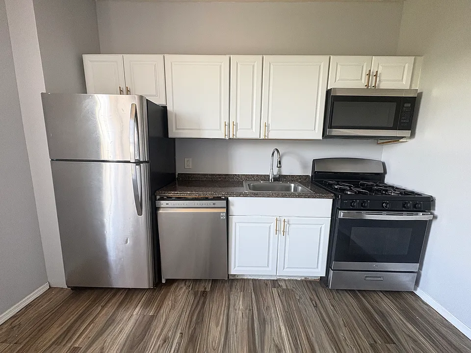 595 Ocean Ave #1