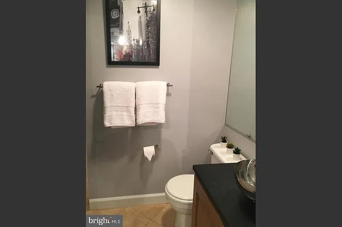 914 Spruce St #4 — Photo 37