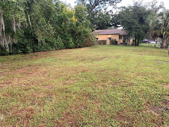 2nd image of 601 N Westmoreland Dr