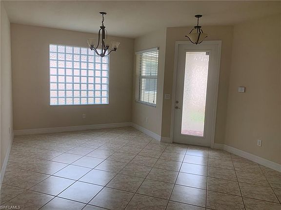 4th image of 10527 Carolina Willow Dr