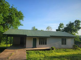 7556 Rally Hill Rd, Harrison, AR 72601