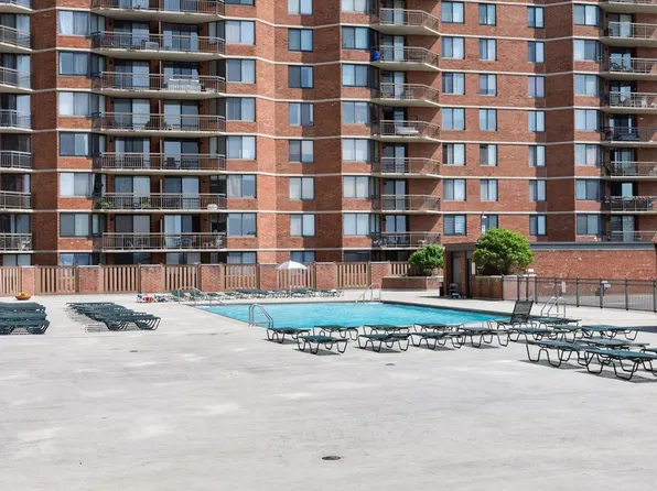 401 Harmon Cove Tower image 30 of 47