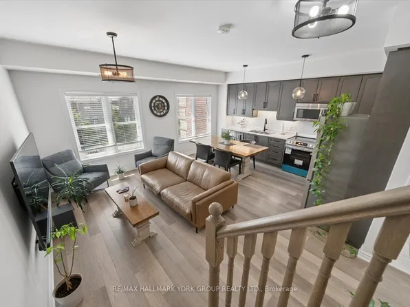 3905 Major Mackenzie Dr Unit 203, Vaughan, ON L4H 4J9