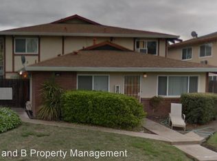 912 Carro Dr #1, Sacramento, CA 95825