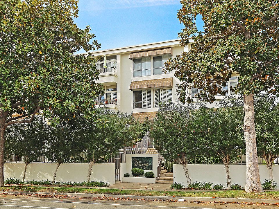 1st image of 511 San Vicente Blvd Unit 305
