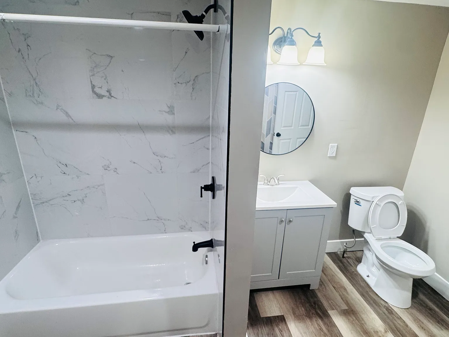 3 bed, 1.5 bath, 1350 sqft, $1,500 — Photo 4