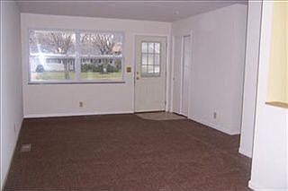 2nd image of 435 Rockford Dr