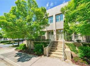 878 3rd St, Alpharetta, GA 30009