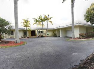 6425 SW 96th St, Pinecrest, FL 33156