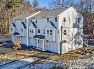 4 Valley Ln, Kingston, NH 03848