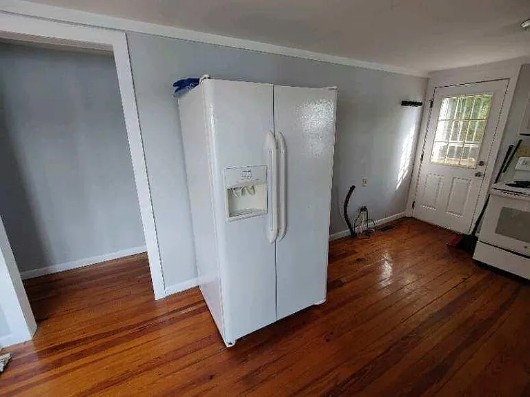 114 Residence Dr — Photo 8