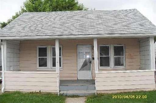 1st image of 17631 Tennyson St