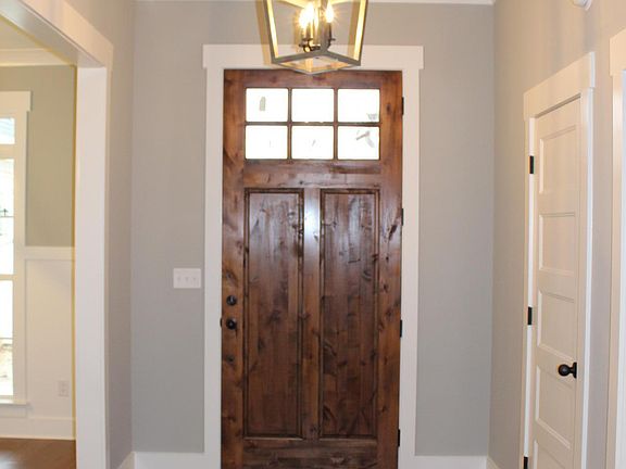 4th image of 3047 Tina Renee Ln
