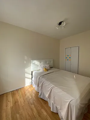 Rented by Oxford Property Group | media 41