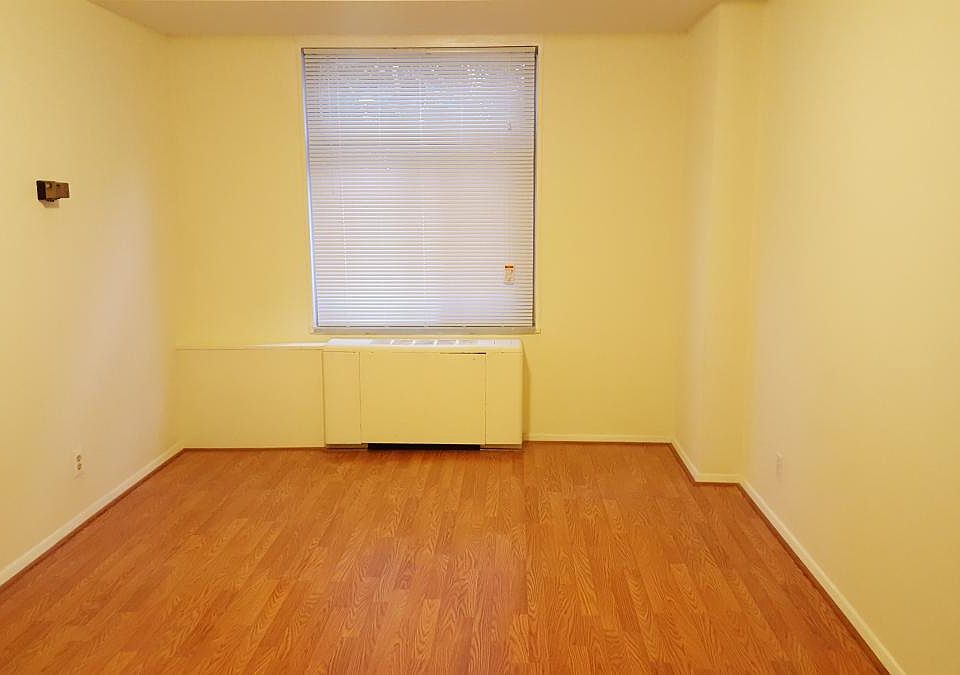 Specious Bed Room 1 (With big closet)