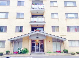 5251 Galitz St APT 101, Skokie, IL