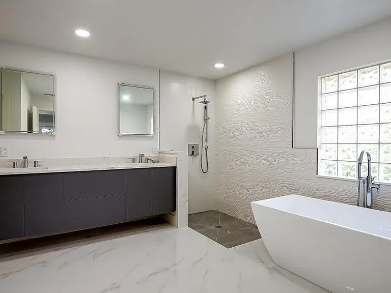1268 SW Briarwood Dr — Photo 21