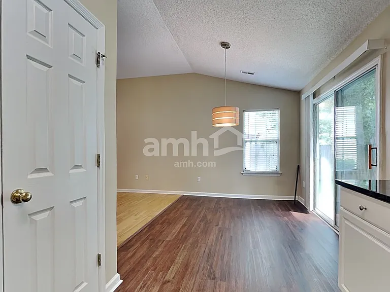 8609 Coppergrove Dr — Photo 4
