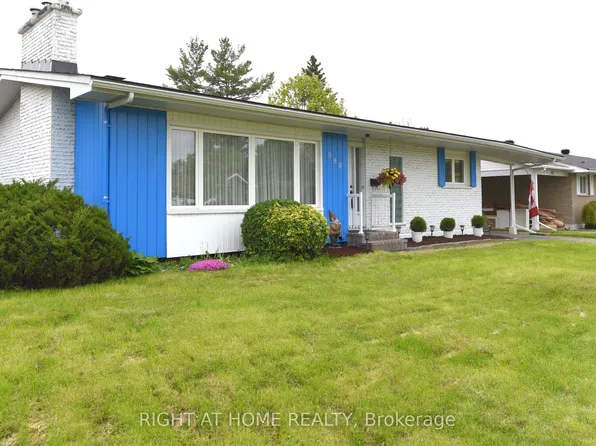 989 Goren Ave, Ottawa, ON K1G 2T8