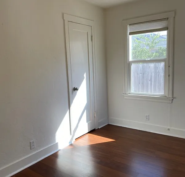 18185 Barrett Ave — Photo 5