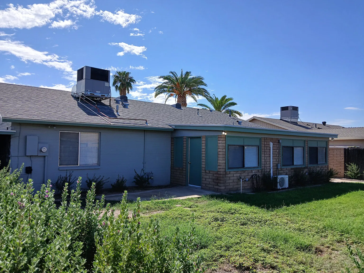2 bed, 1560 sqft, $2,245 — Photo 2