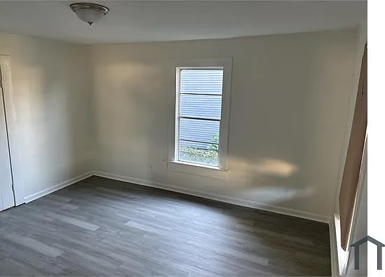 3 bed, 1200 sqft, $1,399 — Photo 2