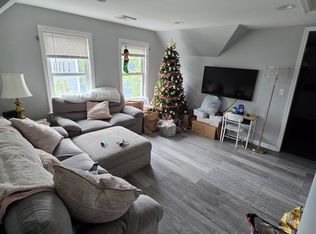 40 Fairmont Ave #3, Worcester, MA 01604