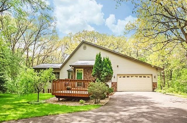 Welcome to 12569 Danbury Way in Rosemount! This is your private oasis in a prime school district 196