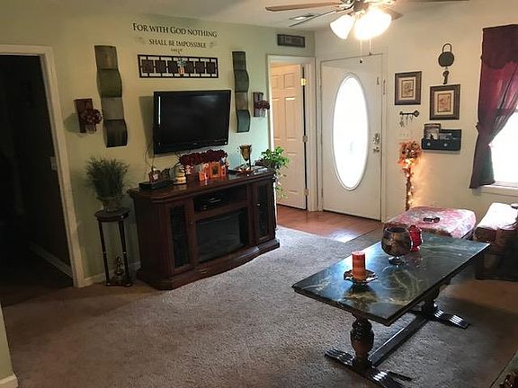 5th image of 129 Lorien Cir