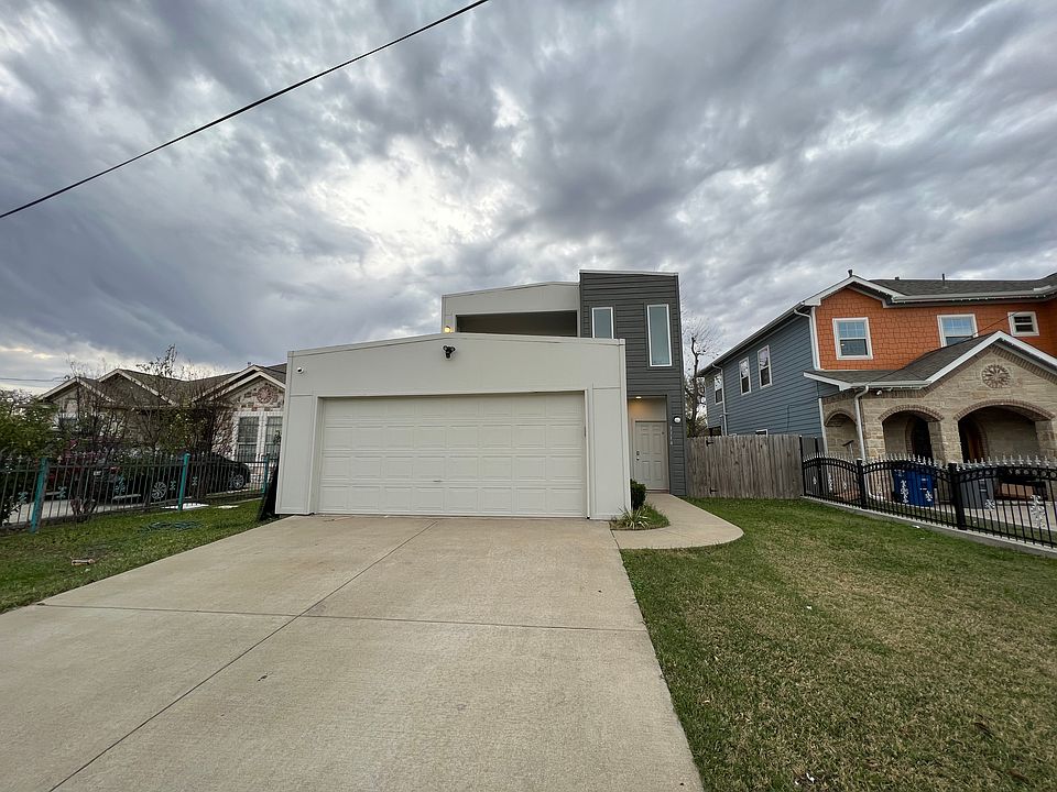 1st image of 3314 Pueblo St