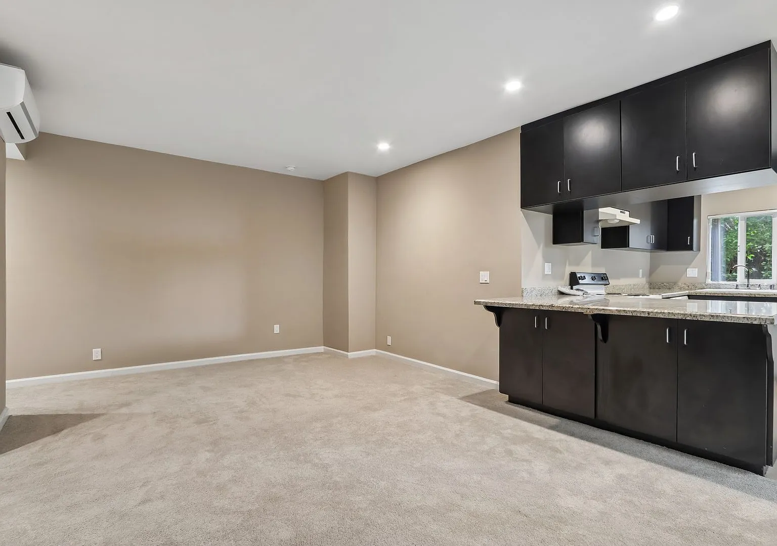 Welcome to 116 N. Wetherly Drive Prime Los Angeles Living Near Beverly Hills — Photo 2