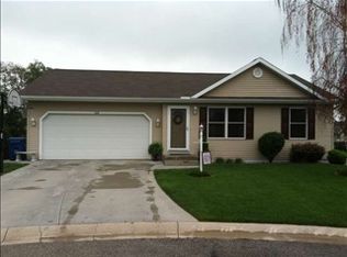 610 Morningstar Ct, Middlebury, IN 46540
