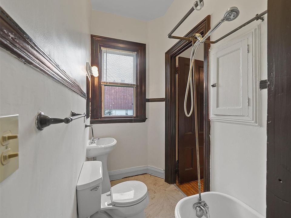 3941 Trumbull St, photo 22