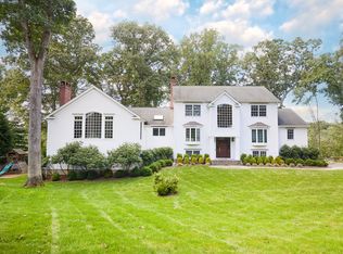38 Berndale Dr, Westport, CT 06880