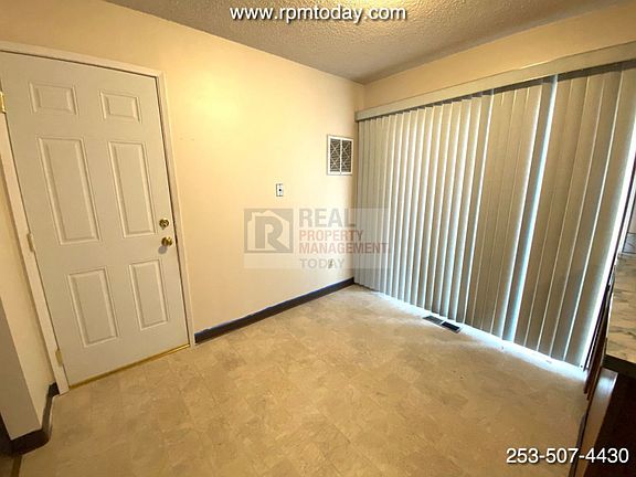 3rd image of 29631 42nd Pl S