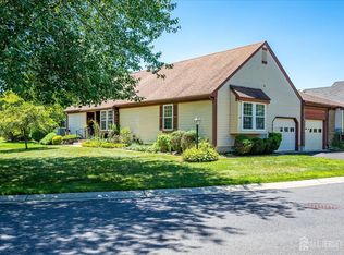10B Betsy Ross Dr, Monroe Township, NJ 08831