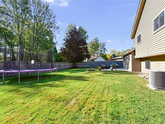 5th image of 30957 Windy Hollow Ln