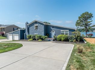 21428 Rio Oro Dr, Cornelius, NC 28031