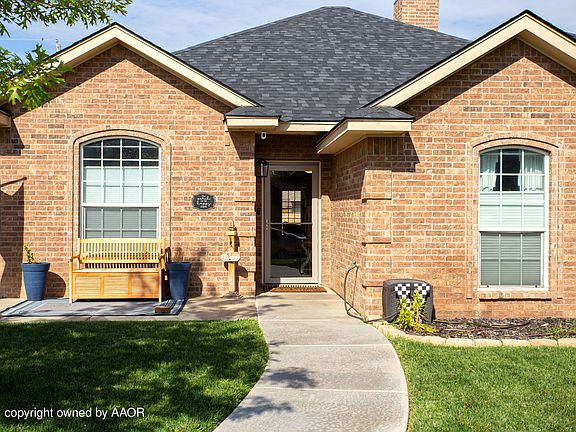 2nd image of 6104 Quinlin Ct