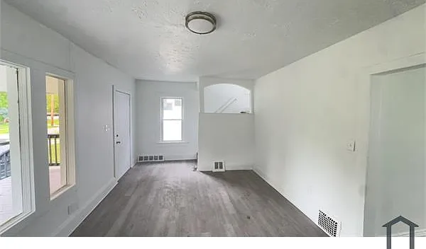 4311 E 119th St — Photo 14