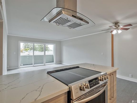 5th image of 1458 Hudson St APT 203