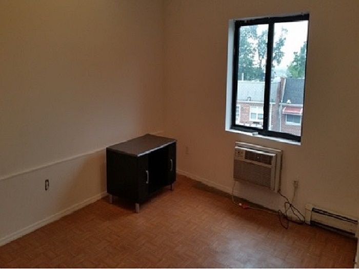 2nd image of 14113 85th Rd APT 4R
