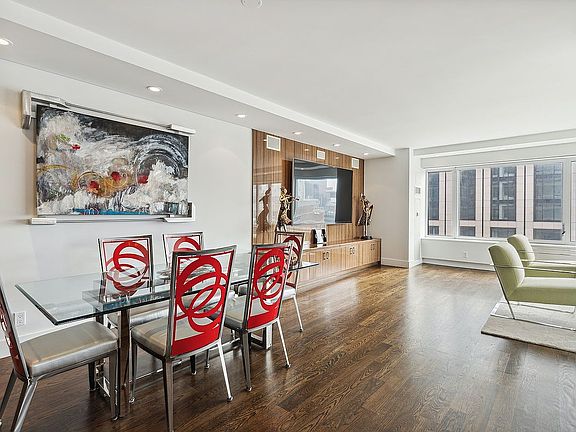 4th image of 425 E 58th St APT 32C