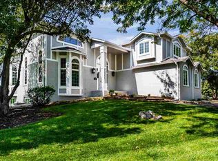 2503 N Lake Ridge Cir, Wichita, KS 67205