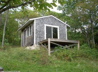 746 Pinnacle Rd, Liberty, ME 04949